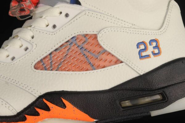 AJ 5 Retro International Flight 136027-148