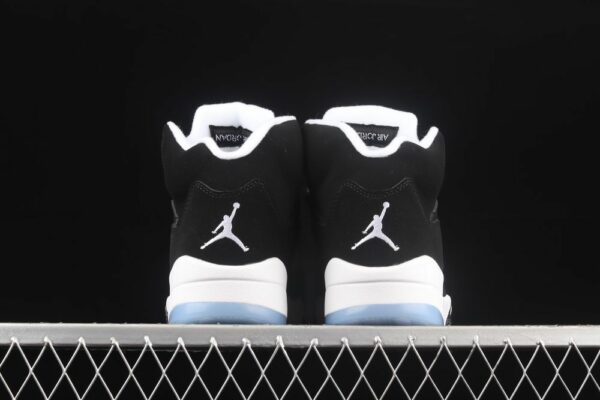 AJ 5 Retro Oreo CT4838-011