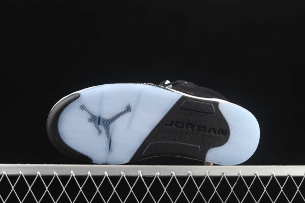 AJ 5 Retro Oreo CT4838-011