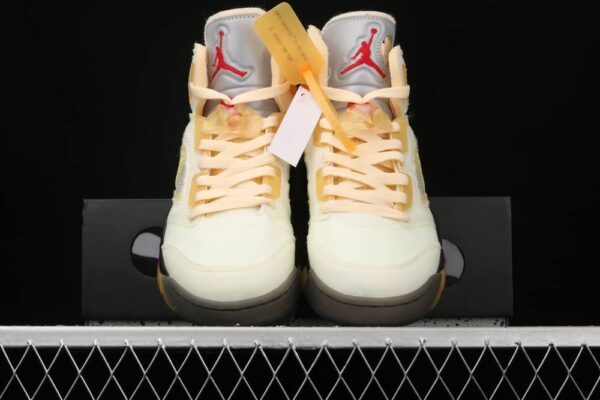 AJ 5 Retro SP Off White Sail DH8565-100