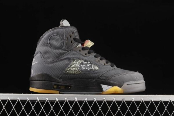 AJ 5 Retro SP Off White Muslin CT8480-001
