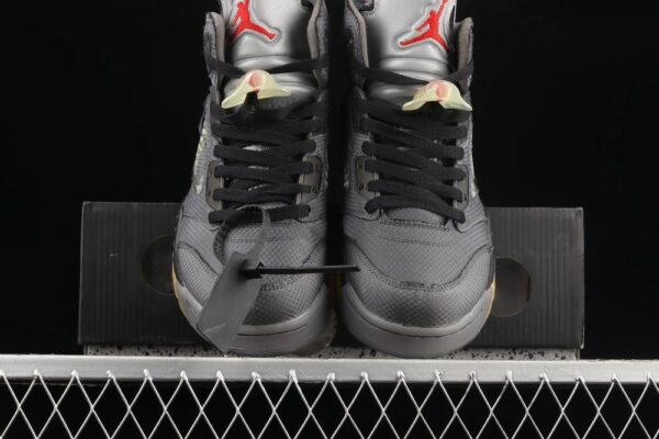 AJ 5 Retro SP Off White Muslin CT8480-001