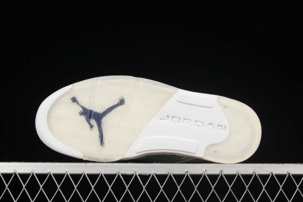 AJ 5 Retro Wings AV2405-900