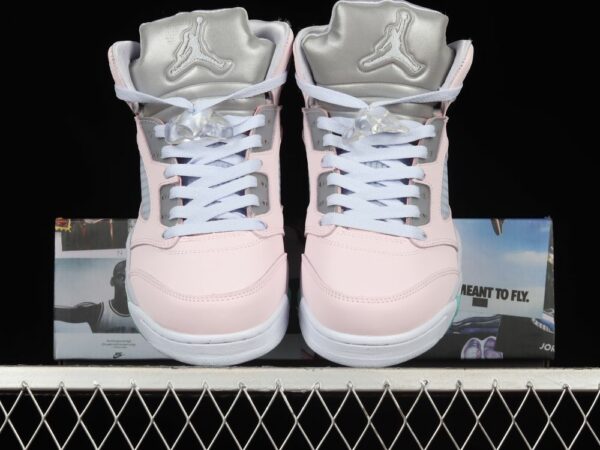 AJ 5 Retro SE Easter DV0562-600