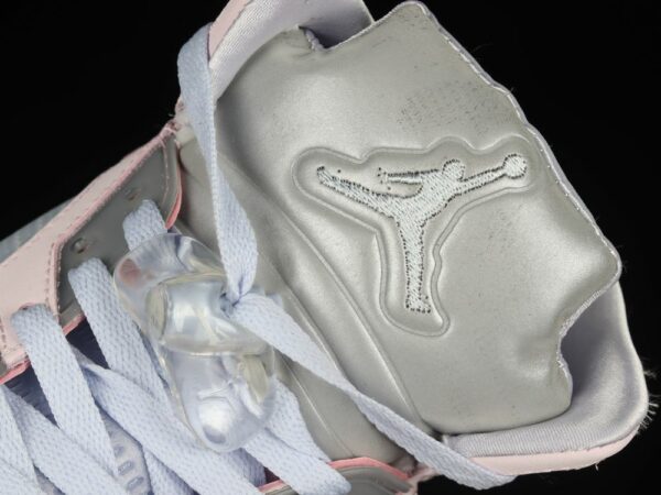 AJ 5 Retro SE Easter DV0562-600