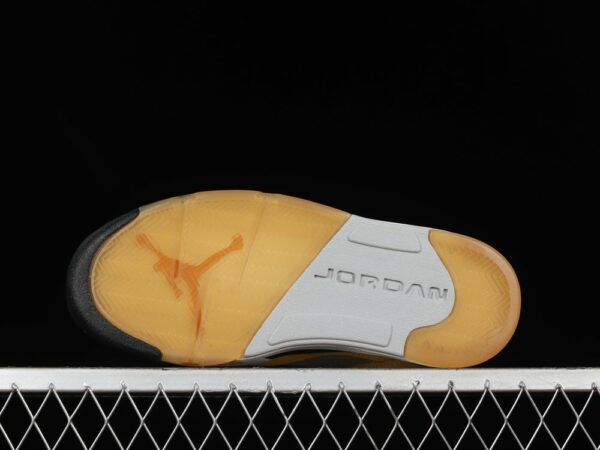 AJ 5 Retro Tokyo T23 454783-701