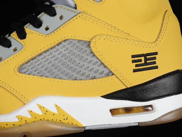 AJ 5 Retro Tokyo T23 454783-701