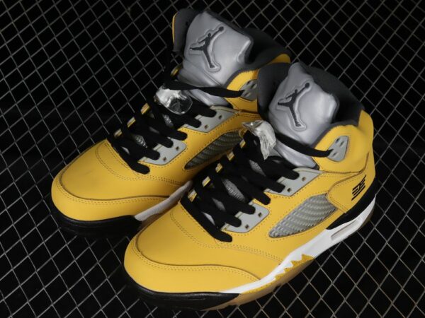 AJ 5 Retro Tokyo T23 454783-701