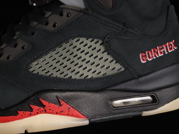 AJ 5 Retro Gore Tex Off Noir DR0092-001