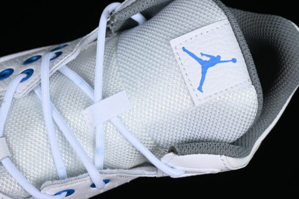 AJ 5 Max Aura Pumice Blue DZ4353-145