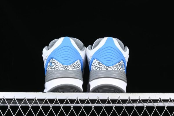 AJ 5 Max Aura Pumice Blue DZ4353-145