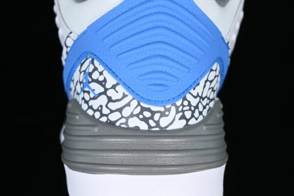 AJ 5 Max Aura Pumice Blue DZ4353-145