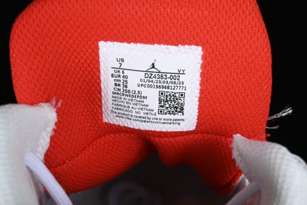 AJ 5 Max Aura DZ4353-002