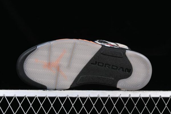 AJ 5 Retro Plaid FD4814-008