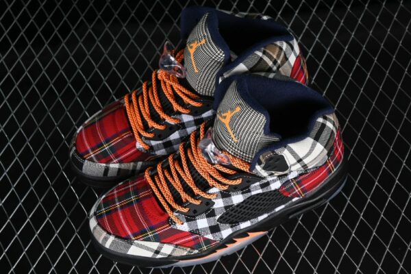 AJ 5 Retro Plaid FD4814-008