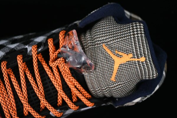 AJ 5 Retro Plaid FD4814-008