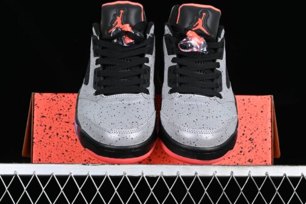 AJ 5 Retro Low Neymar 846316-025