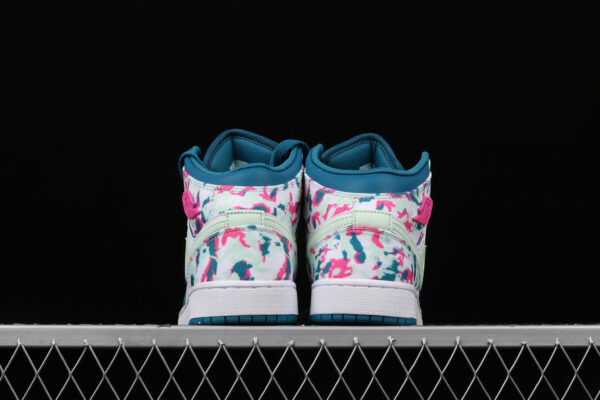 AJ 1 Mid Paint Stroke 555112-300