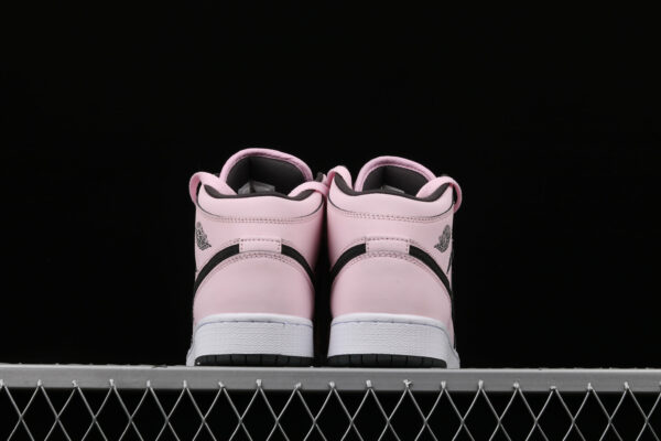 AJ 1 Mid Pink Foam 555112-601