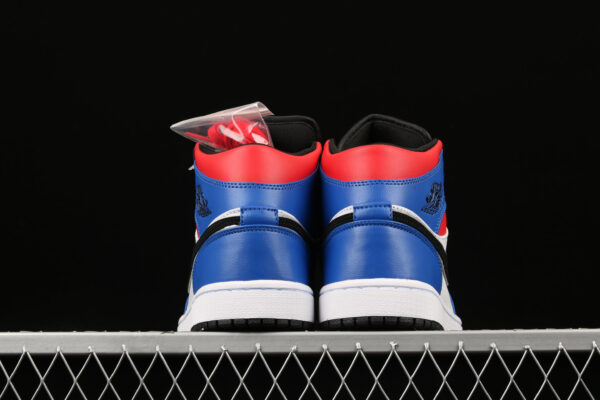 AJ 1 Mid Top 3 554724-124