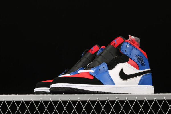 AJ 1 Mid Top 3 554724-124