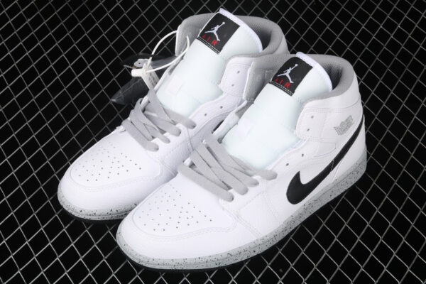 AJ1 Mid Cement White Black Wolf Grey 554725-115