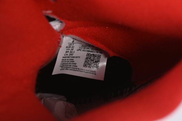 AJ 5 Retro Fire Red Black Tongue HQ7978-101