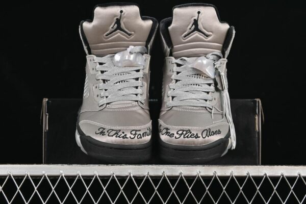 AJ 5 Retro Wings IO2038-001