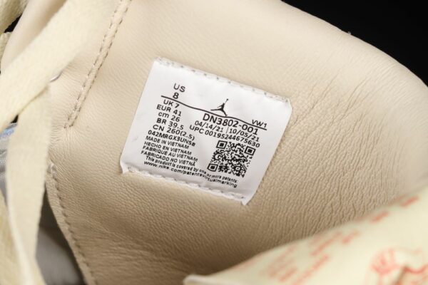 AJ 2 Retro SP Union LA Grey Fog DN3802-001