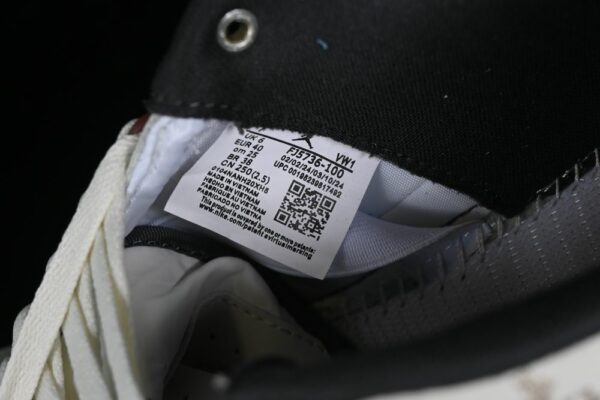AJ 2 Retro Low Year of the Dragon FJ5736-100