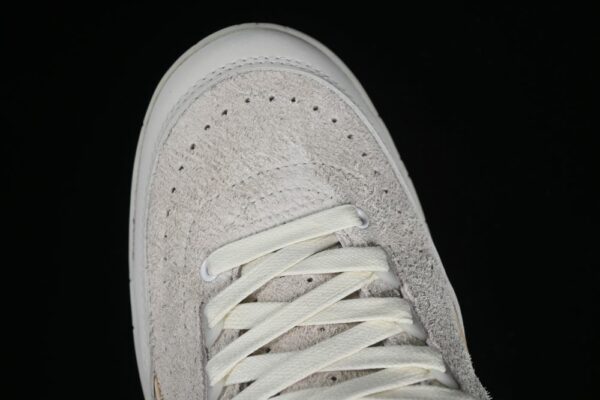 AJ 2 Retro Low Shelflife DV7128-110