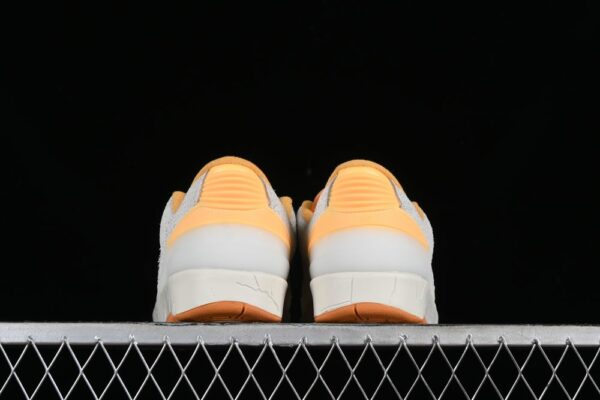 AJ 2 Low Craft Melon Tint DV9956-118