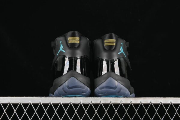 AJ 11 Retro Gamma Blue CT8012-047