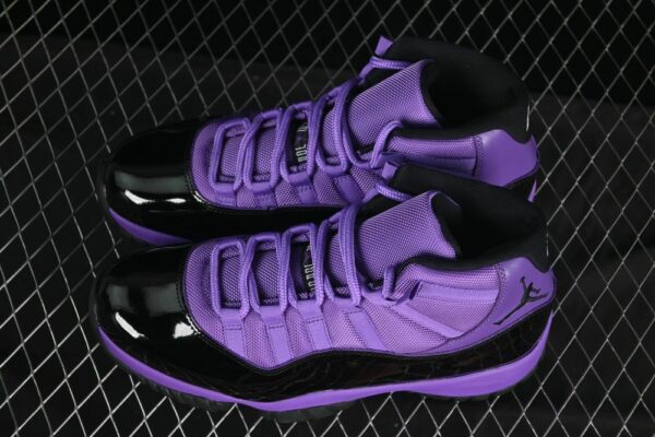 AJ 11 Retro Purple Black CT8012-500