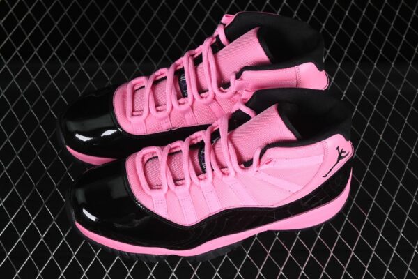 AJ 11 Retro Pink Black CT8012-500
