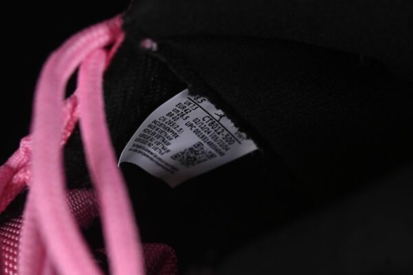 AJ 11 Retro Pink Black CT8012-500