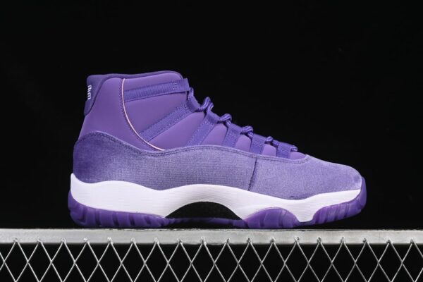 AJ 11 Retro Purple Rain CT8012-555