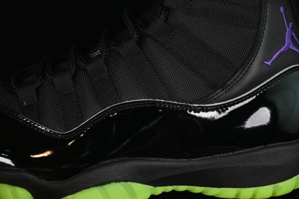 AJ 11 Retro Red Black CT8012-600