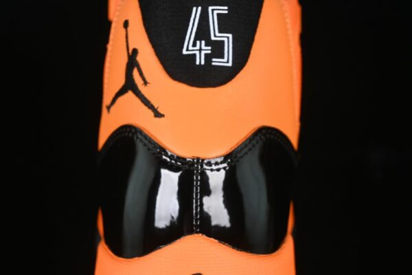 AJ 11 Retro Orange Black CT8012-800
