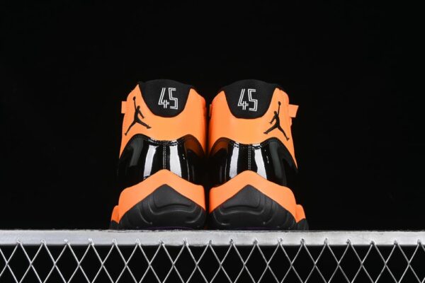 AJ 11 Retro Orange Black CT8012-800