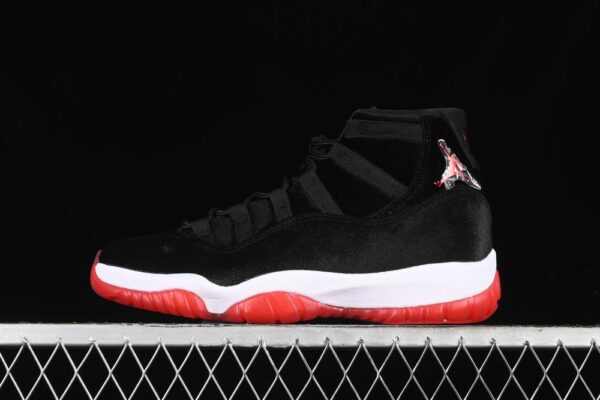 AJ 11 Retro Bred Velvet DB5457-061