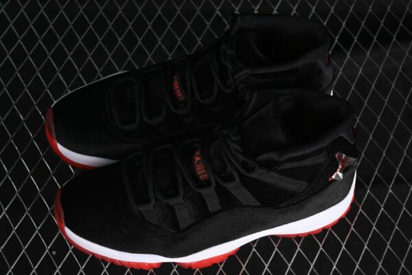 AJ 11 Retro Bred Velvet DB5457-061
