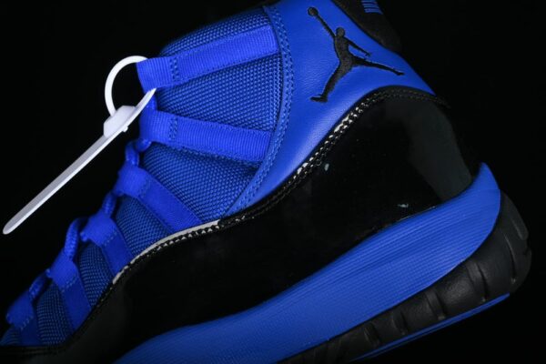 AJ 11 Retro Royal Blue Black CT8012-400