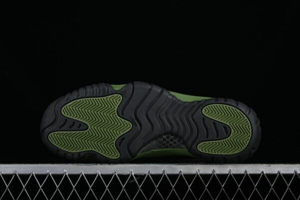 AJ 11 Retro Army Green Black CT8012-300