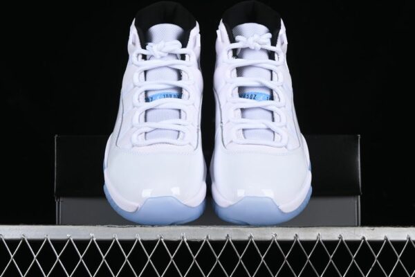 AJ 11 Retro Legend Blue CT8012-104