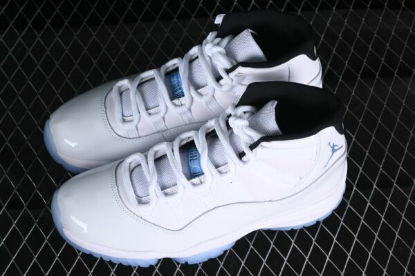AJ 11 Retro Legend Blue CT8012-104
