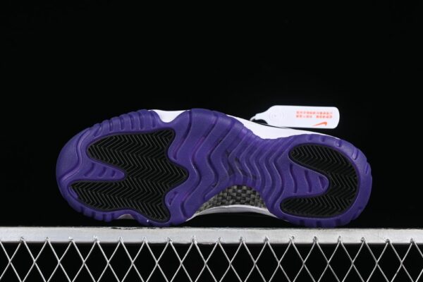 AJ 11 Retro Black Purple CT8812-999