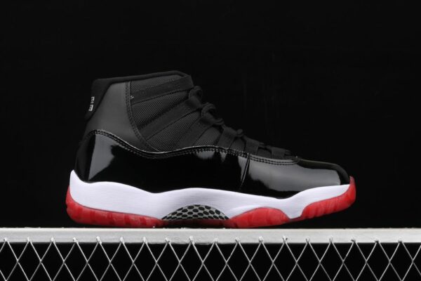 AJ 11 Retro Bred 378037-061