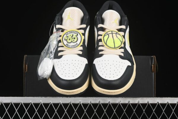 AJ 1 Low SE Fall League HQ3009-003