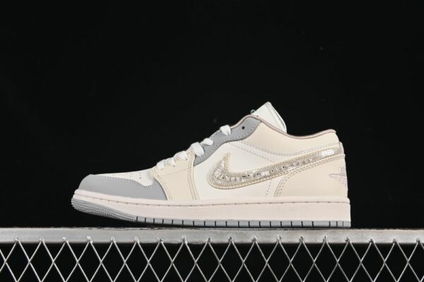 AJ 1 Low Sail Soft Pearl IH7323-100